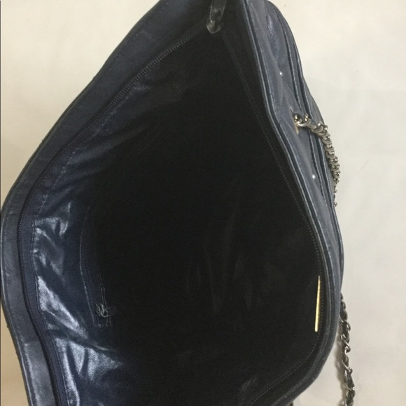 CHANEL Leather Bag, VINTAGE 1960s Made in Paris - Picture 5 of 7